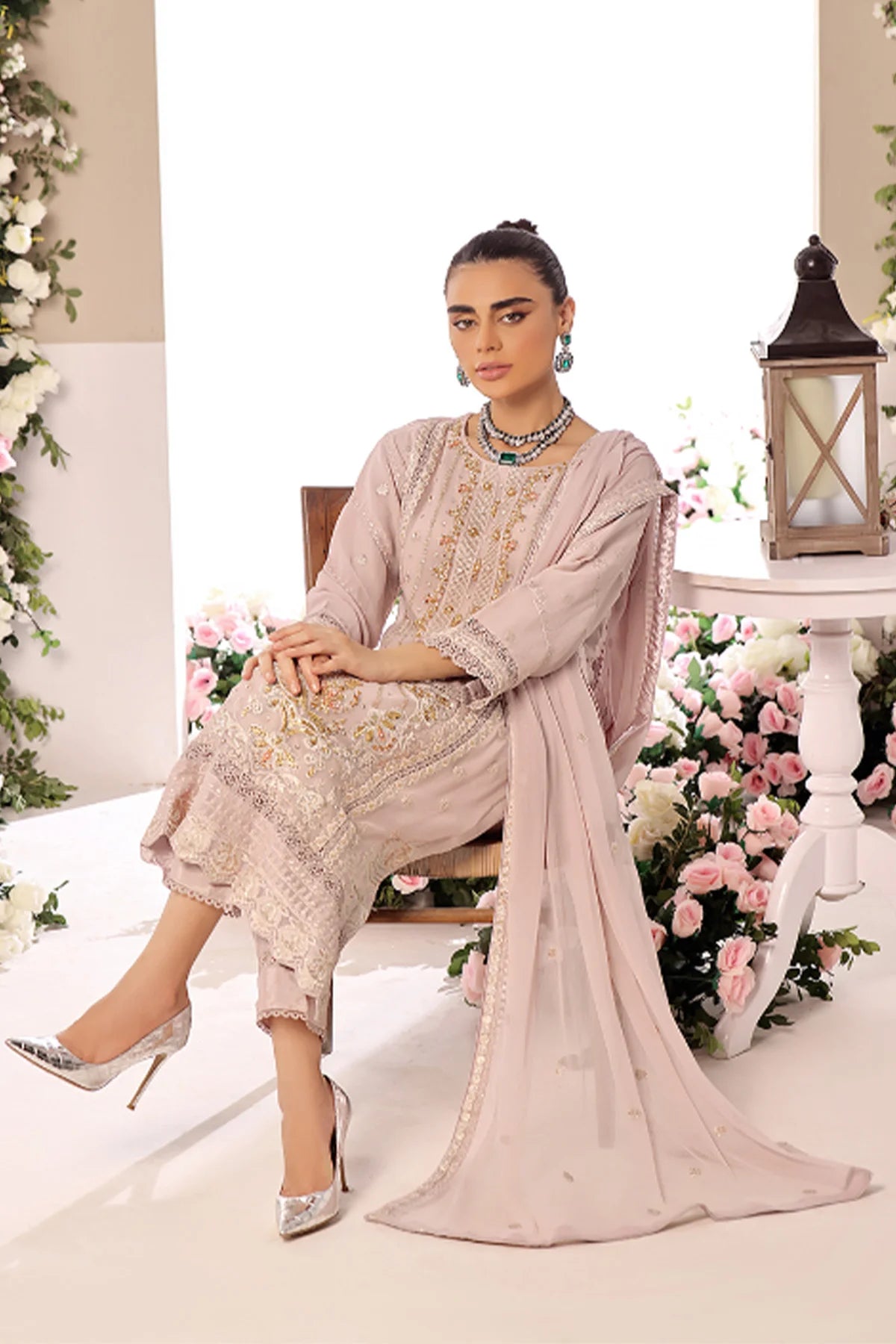 Asiyah-E-Bahar Dusky Pink Embroidery Laced Suit