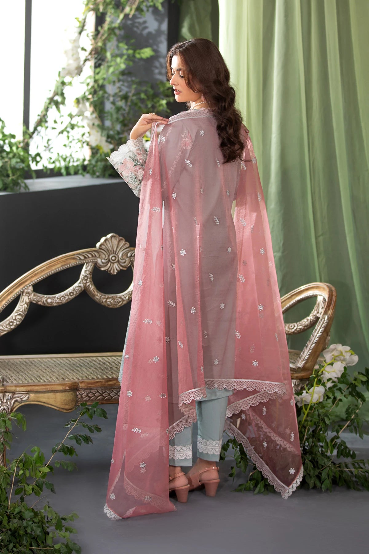 Meadow Green Mehek Floral Embroidered Salwar Kameez Suit