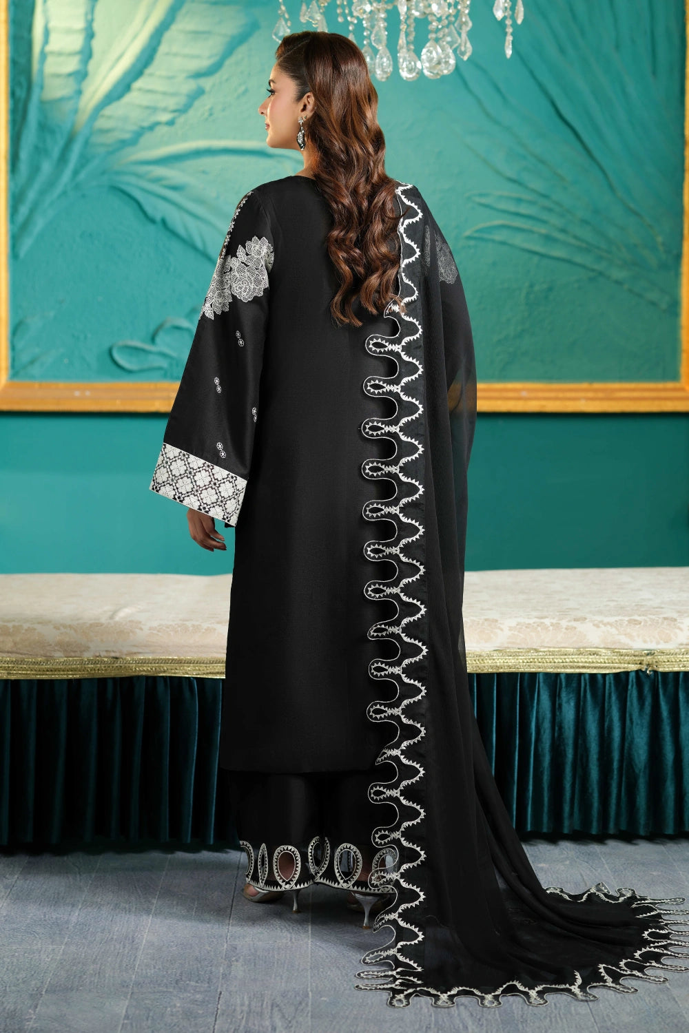 Black & White Embroidered Kurta Set | Ready to Wear | Doli London