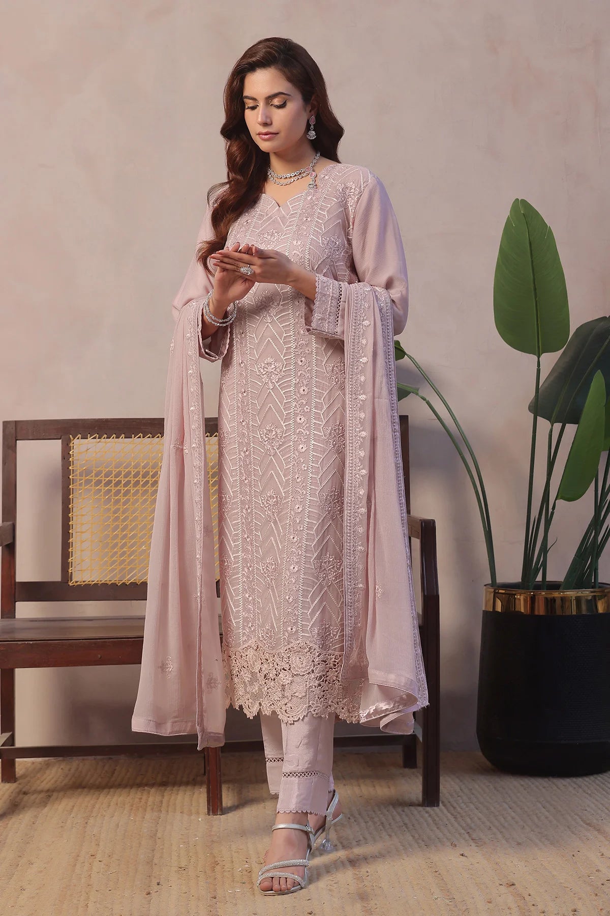 Haya Dusty Pink Salwar Kameez