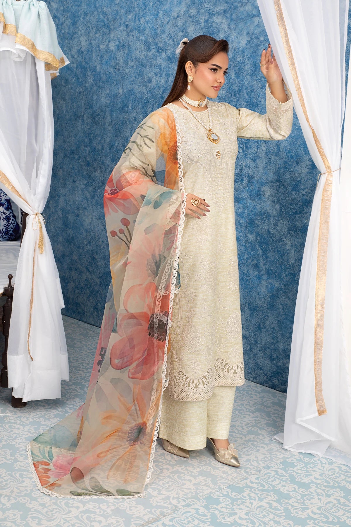 Elegant Cream Mehek Petal Rose Palazzo Kameez Suit