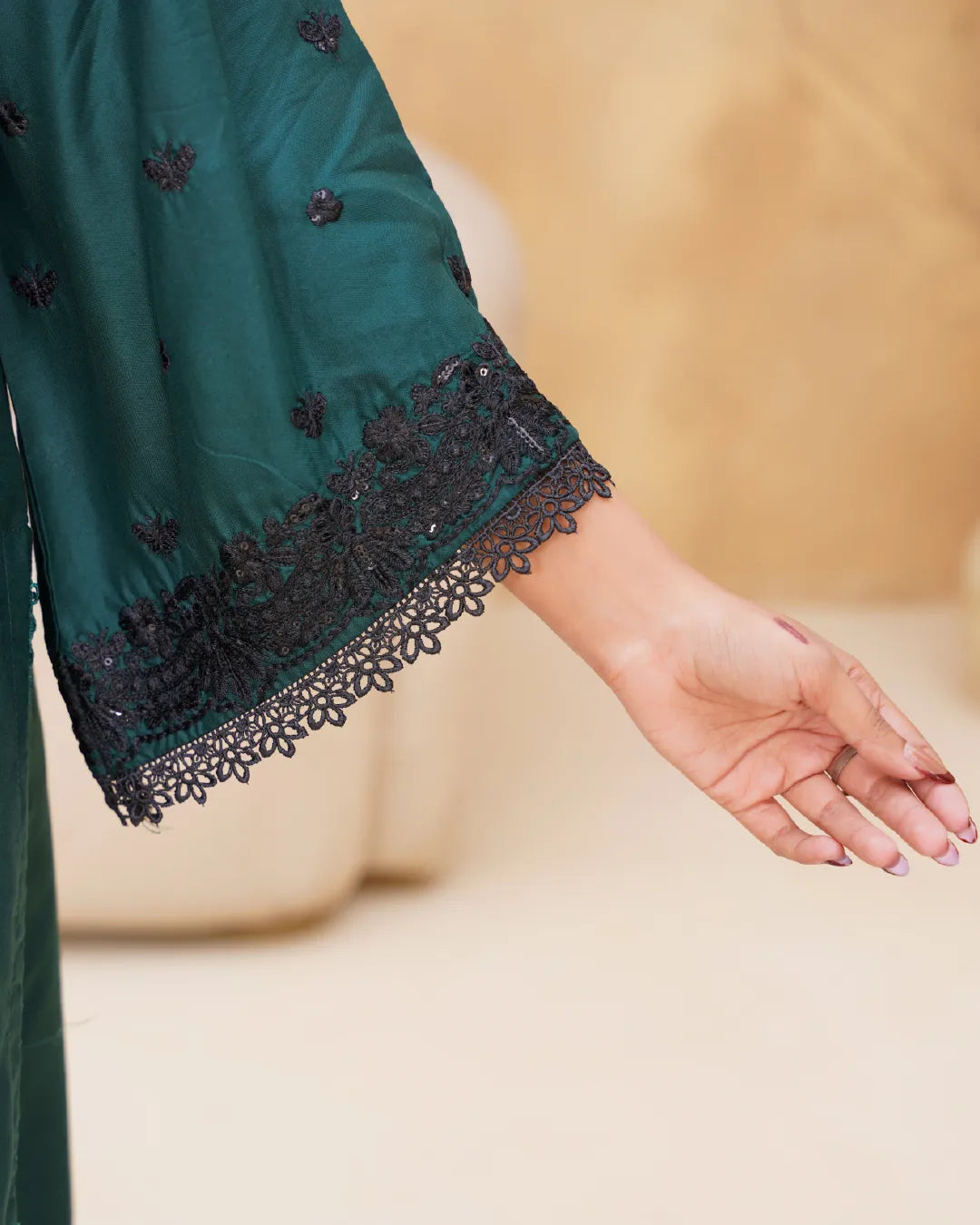 EMERALD GREEN AMAARA COLLECTION DNZ NO-1524