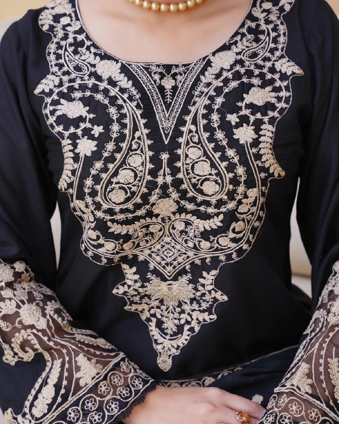 BLACK AMAARA COLLECTION DNZ NO-1521