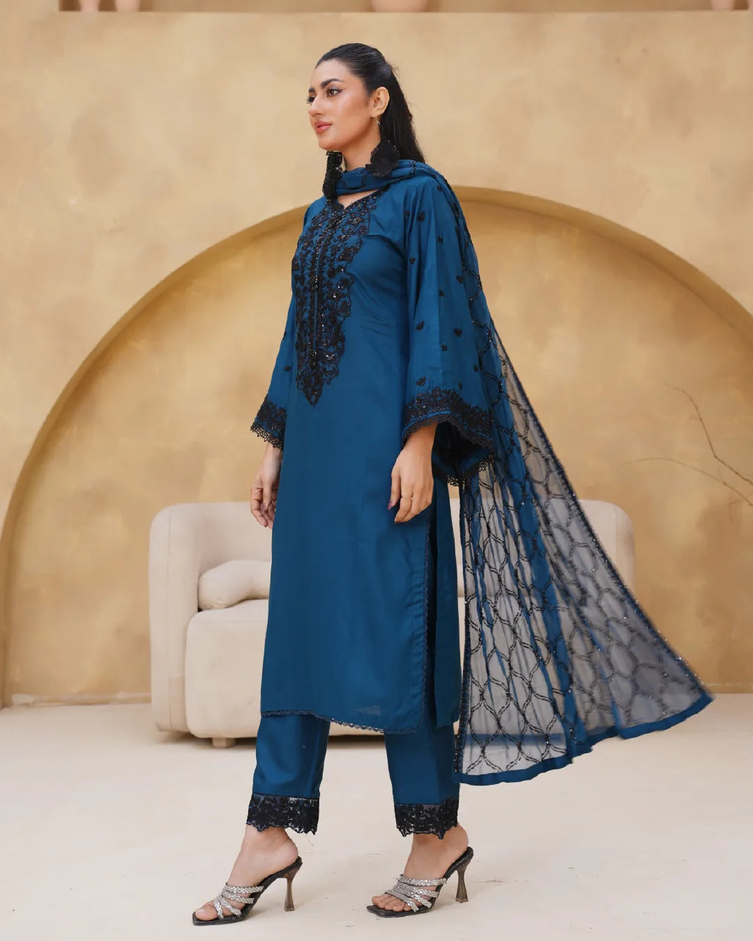TEAL BLUE AMAARA COLLECTION DNZ NO-1524