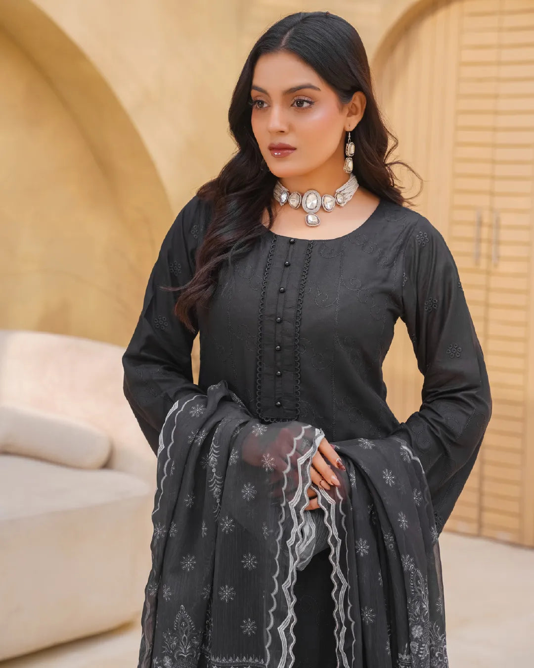 BLACK AMAARA COLLECTION DNZ NO-2001