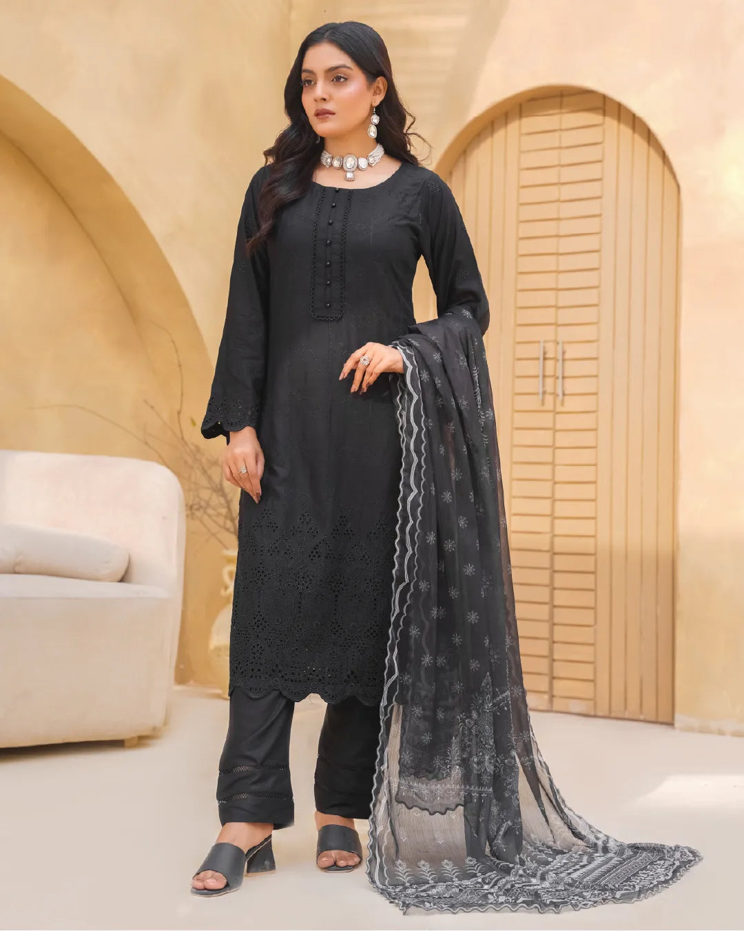 BLACK AMAARA COLLECTION DNZ NO-2001