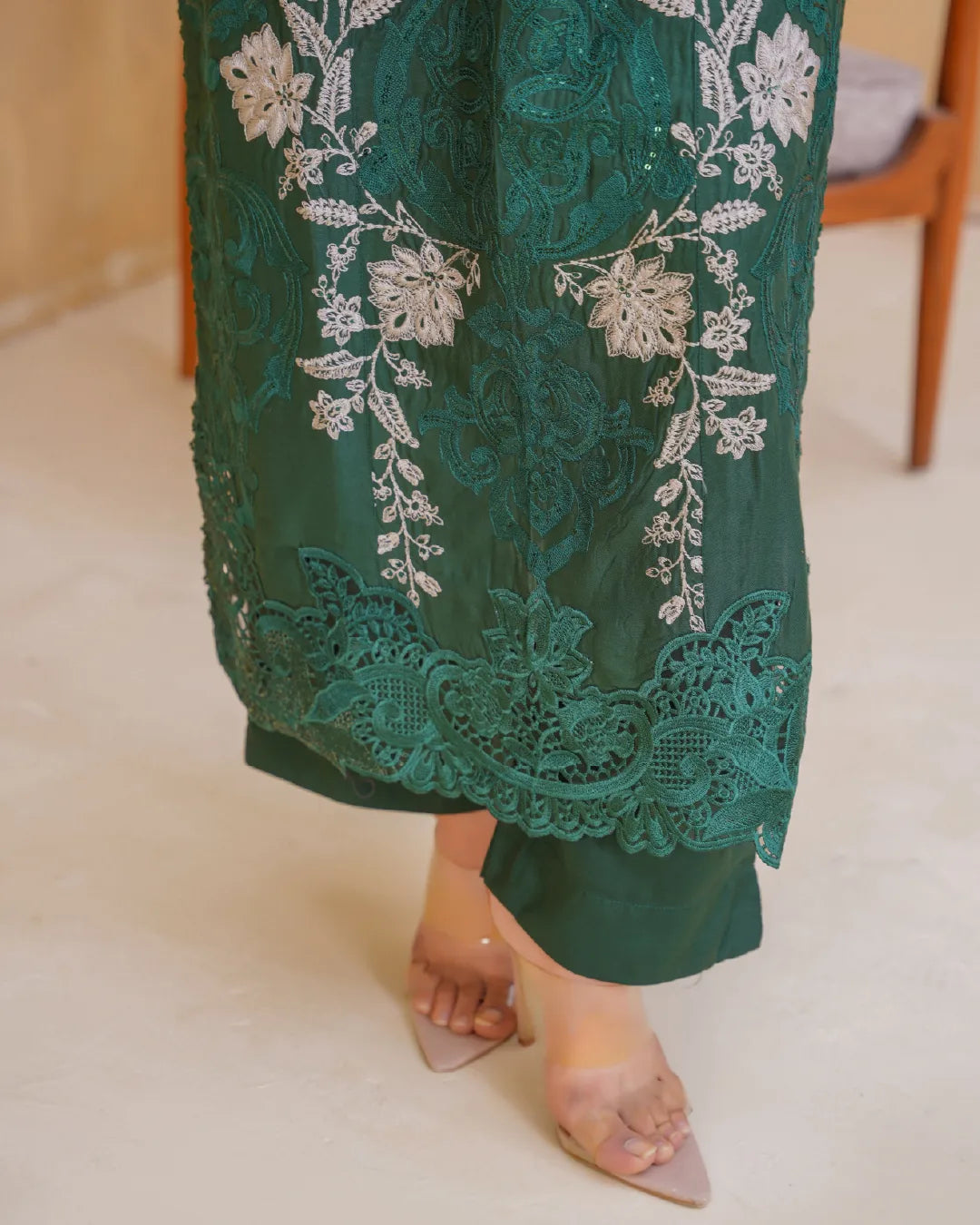 BOTTLE GREEN AMAARA COLLECTION DNZ NO-1608