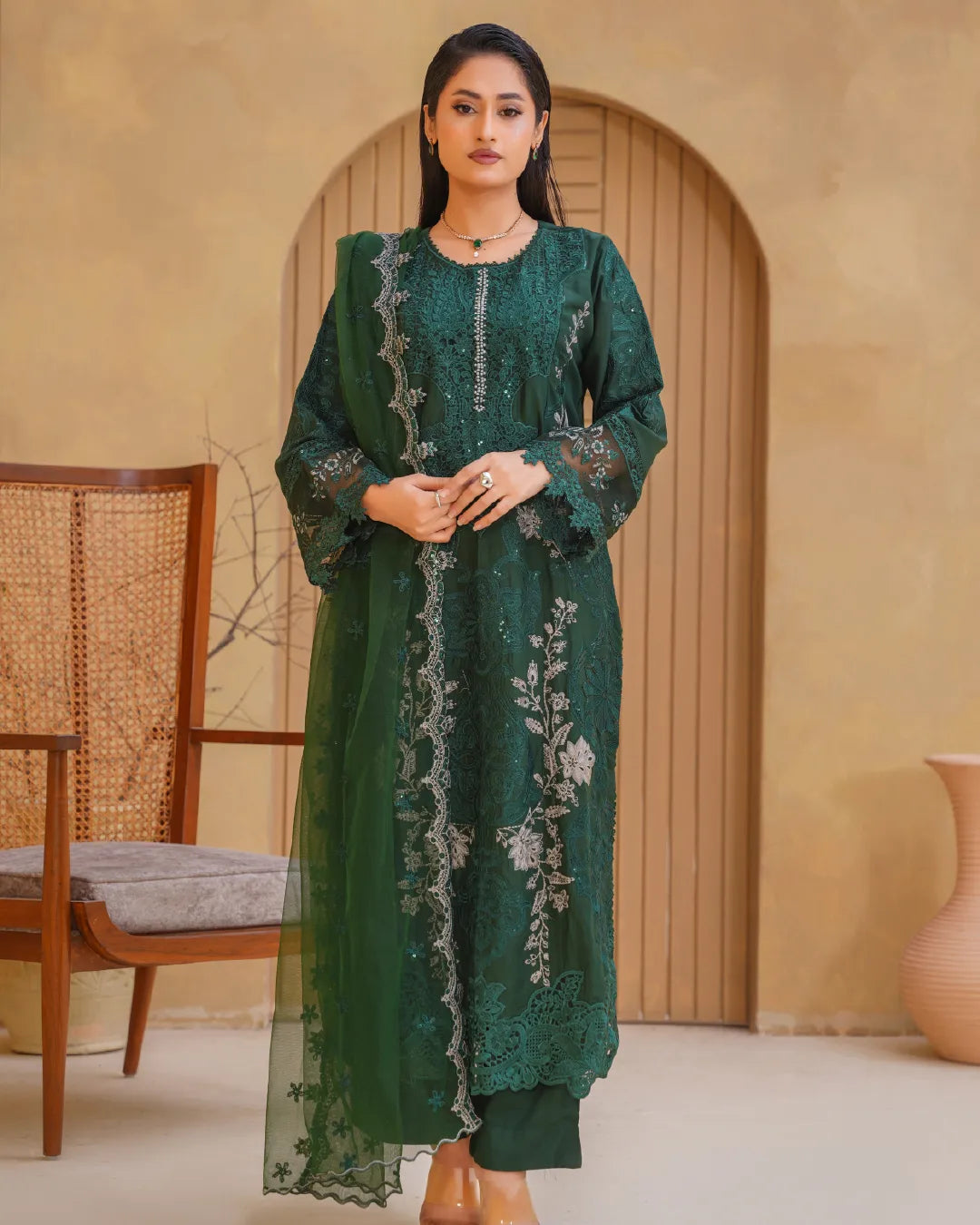 BOTTLE GREEN AMAARA COLLECTION DNZ NO-1608