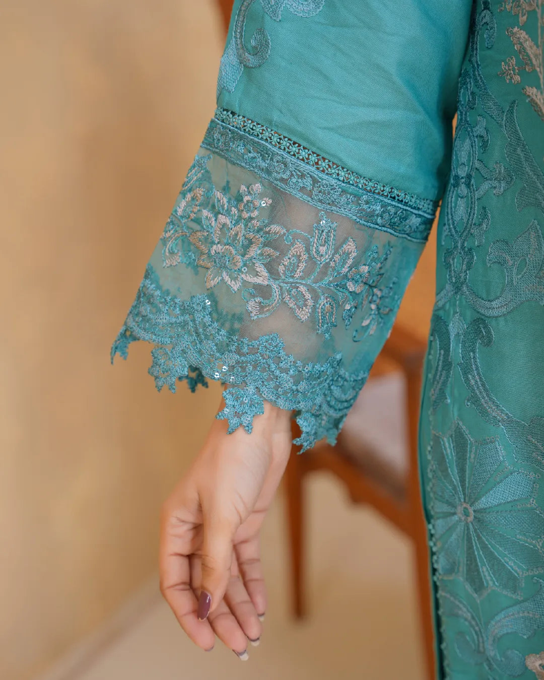 TURQUOISE AMAARA COLLECTION DNZ NO-1608