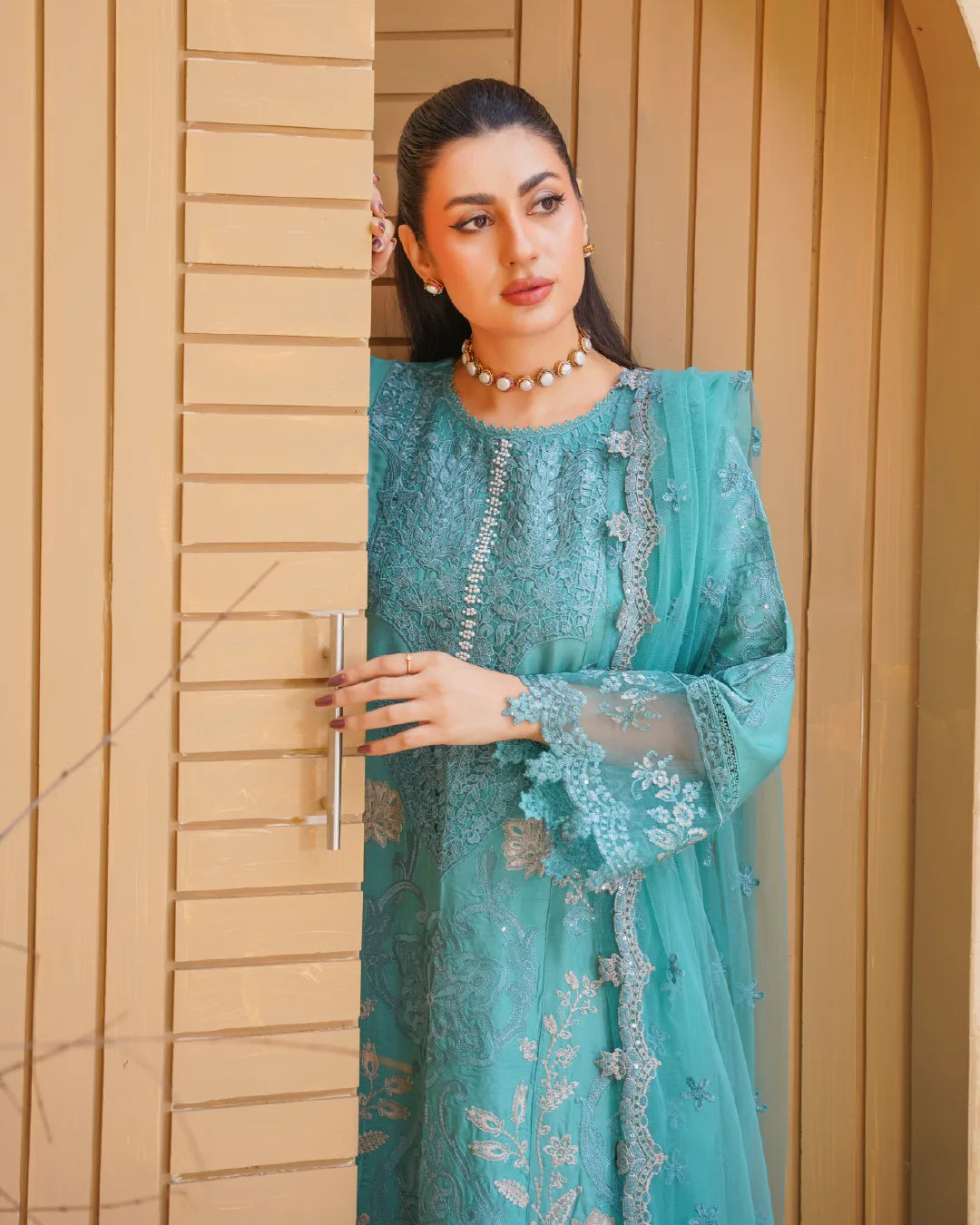 TURQUOISE AMAARA COLLECTION DNZ NO-1608