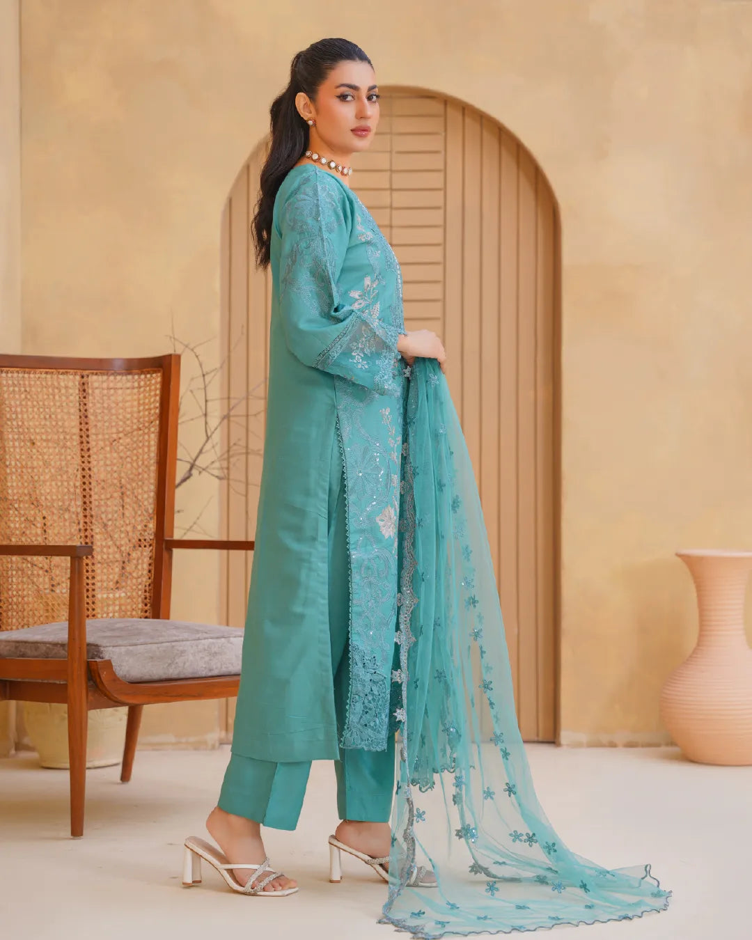TURQUOISE AMAARA COLLECTION DNZ NO-1608
