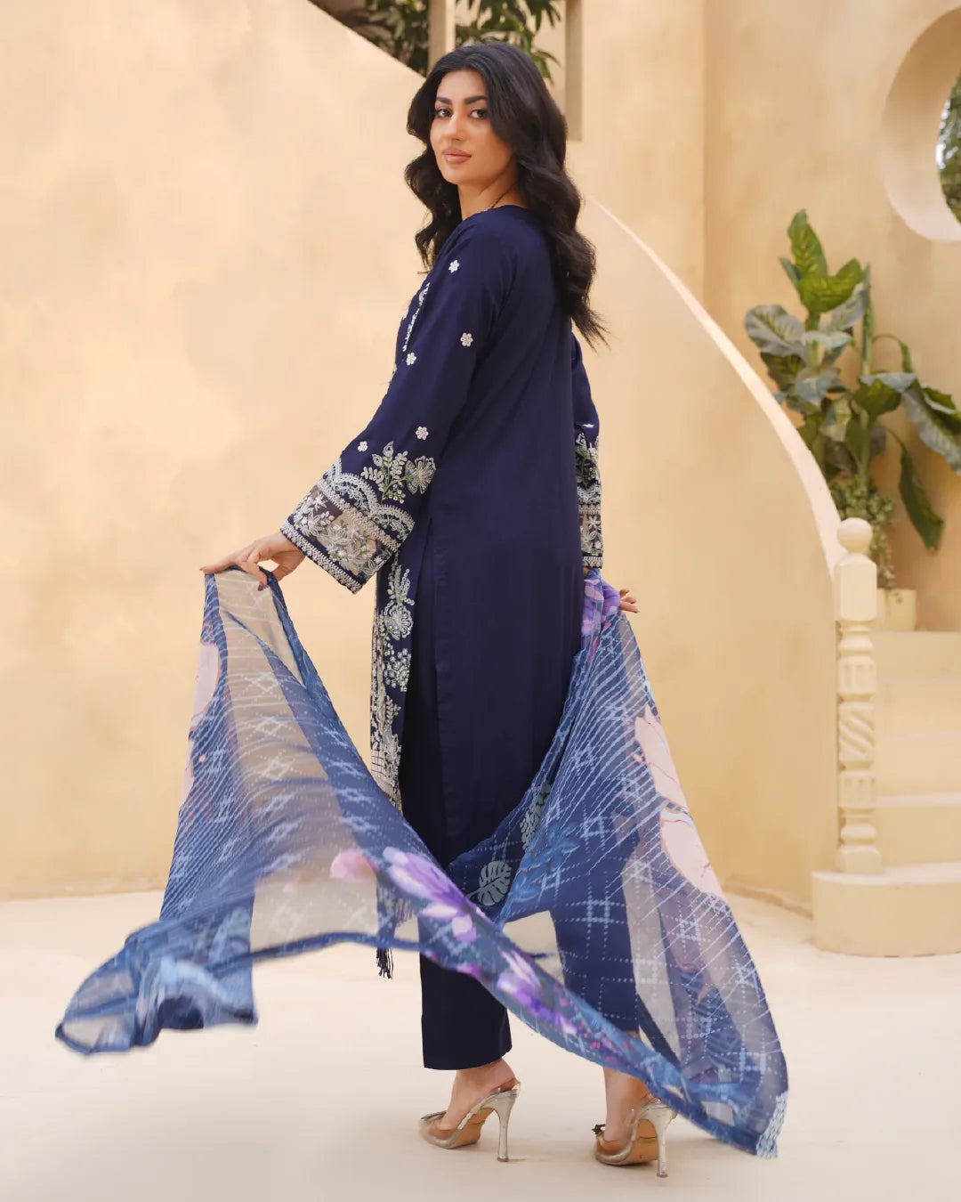 NAVY BLUE AMAARA COLLECTION DNZ NO-1147