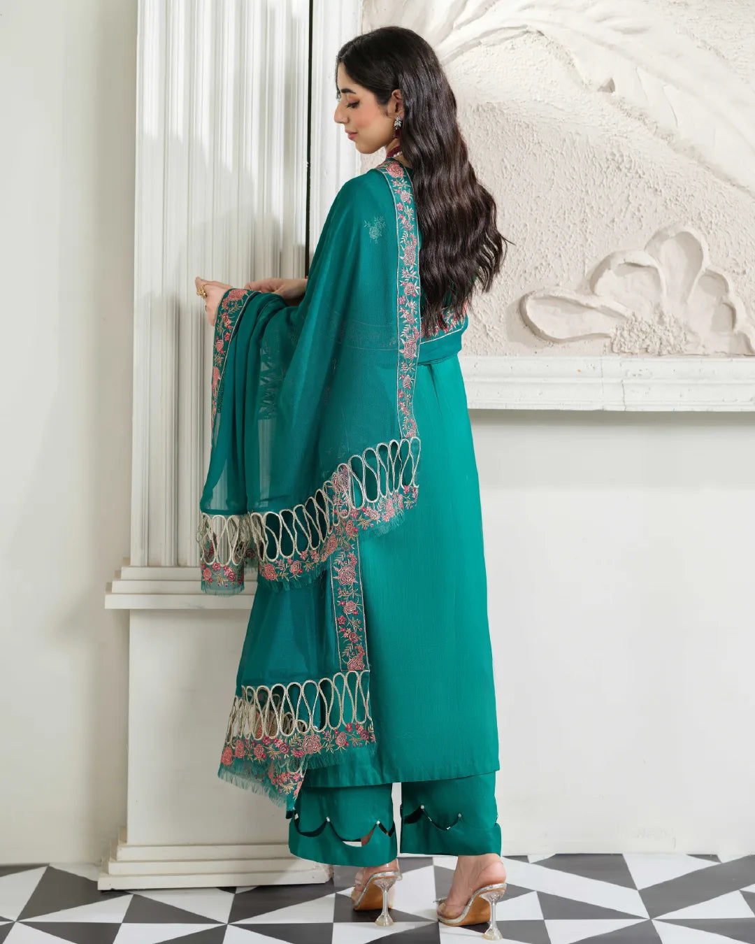 GREEN ALIZAH HEAVY EMBROIDERY COLLECTION DNZ NO-10