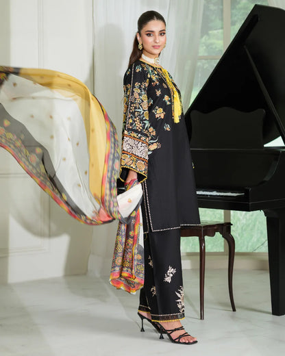 WHITE AND BLACK ALIZAH HEAVY EMBROIDERED COLLECTION DNZ NO- 22