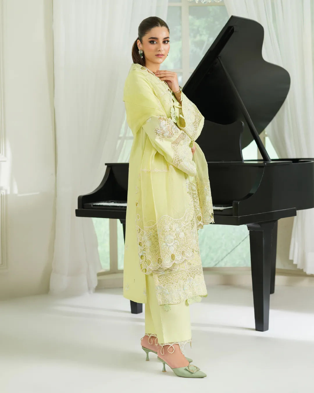 LIME GREEN ALIZAH HEAVY EMBROIDERED COLLECTION DNZ NO-12