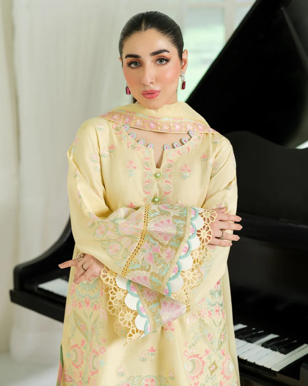 LIGHT YELLOW ALIZAH HEAVY EMBROIDERED DNZ NO-9