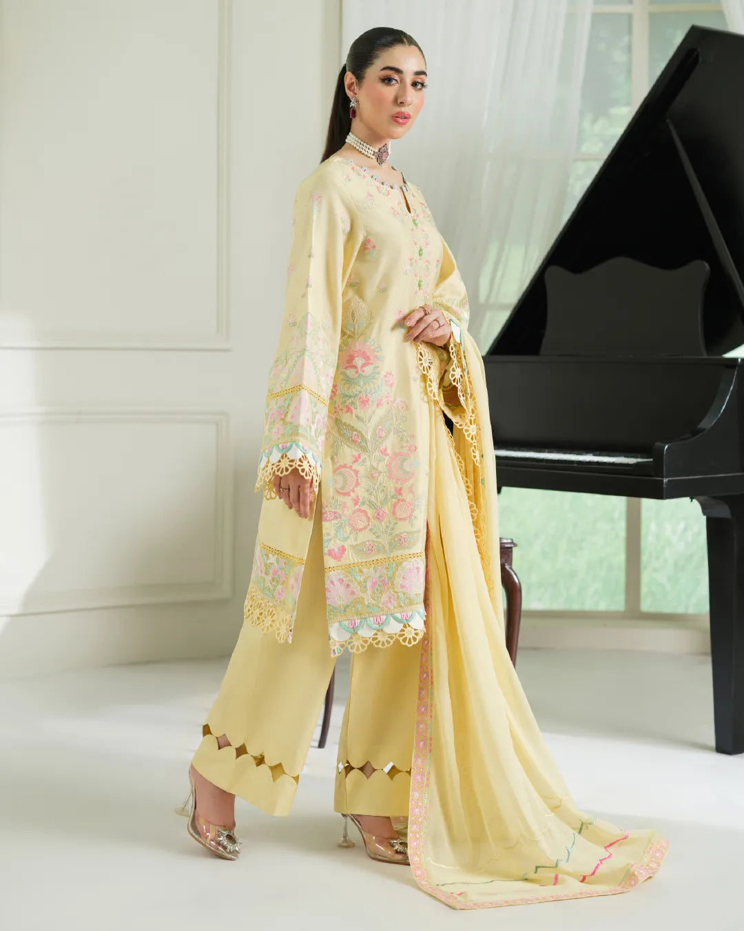 LIGHT YELLOW ALIZAH HEAVY EMBROIDERED DNZ NO-9