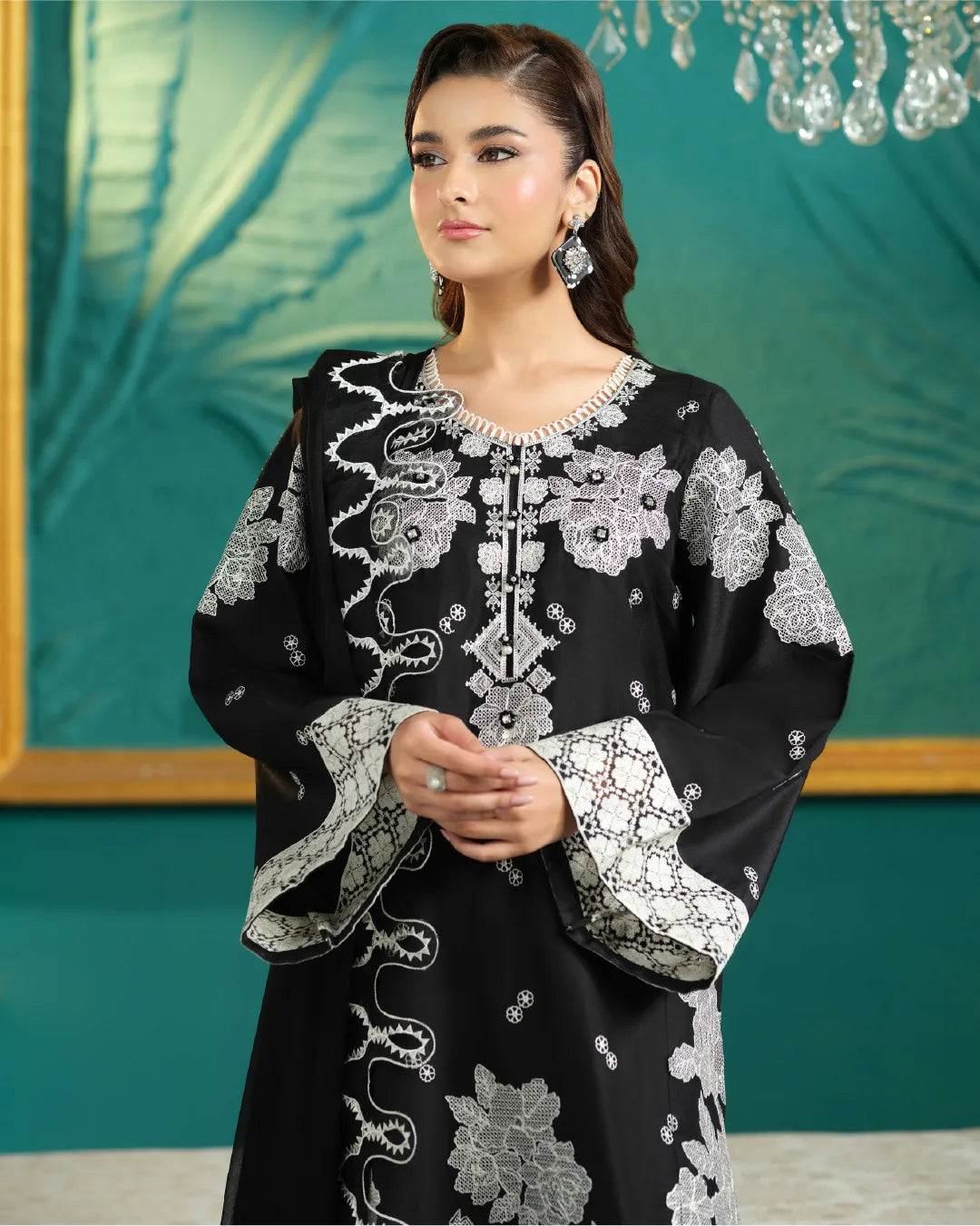 BLACK ALIZAH HEAVY EMBROIDERED COLLECTION DNZ NO